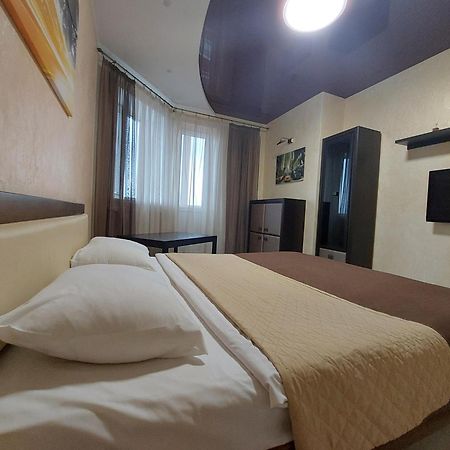 Романтичні Апартаменти У Центрі ลุตสกาย ภายนอก รูปภาพ